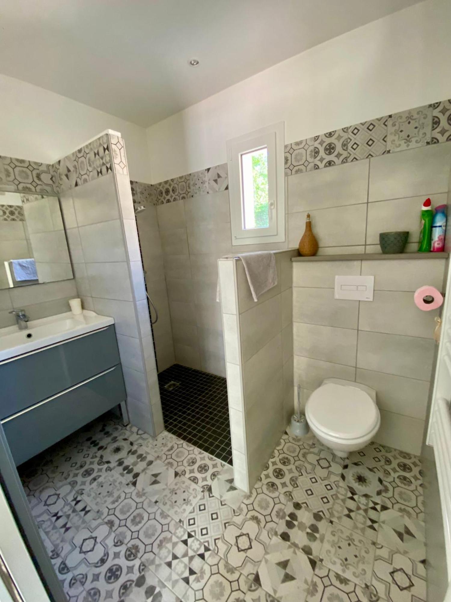 La Petite Maison Robion en Luberon Quarto foto